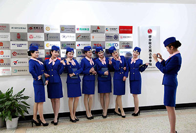 重庆航空学校的教学轻松实现高薪就业